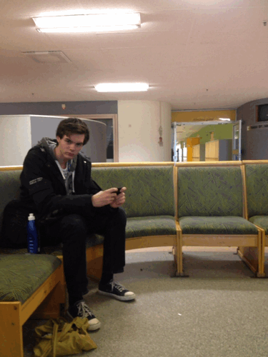 2012-10-27_oscar_efter_hogskoleprovet.gif