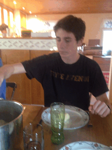 2012-11-02_munge_hungrig.gif