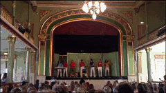 2013-06-04_skolavslutning2.gif